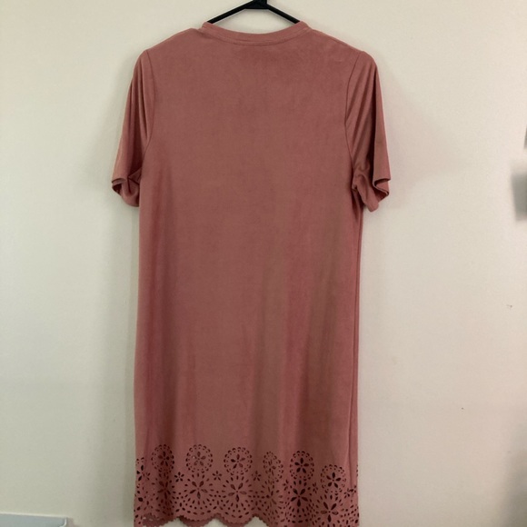 Primark laser cut dress - Picture 3 of 3